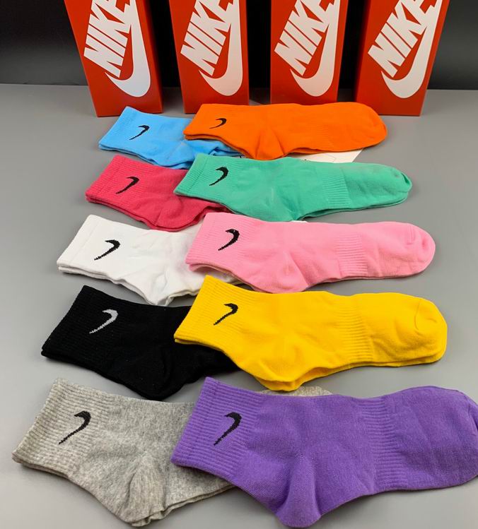 Nike Socks 28